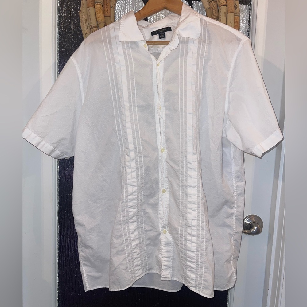 Banana Republic Classic White Shirt